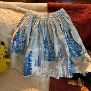Pin up couture snow castle skirt